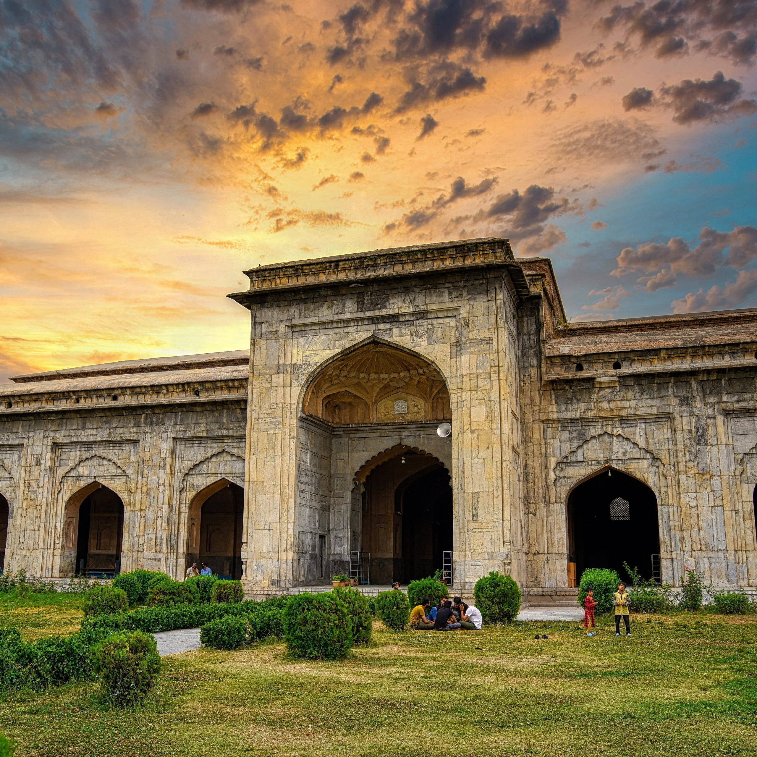  Pathar Masjid