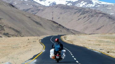 How to Travel Kashmir