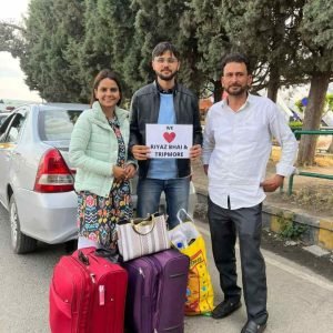 Gradient Modern We are open Instagram Post Square (5)-min