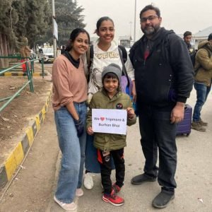 Innova Cab Service in Kashmir