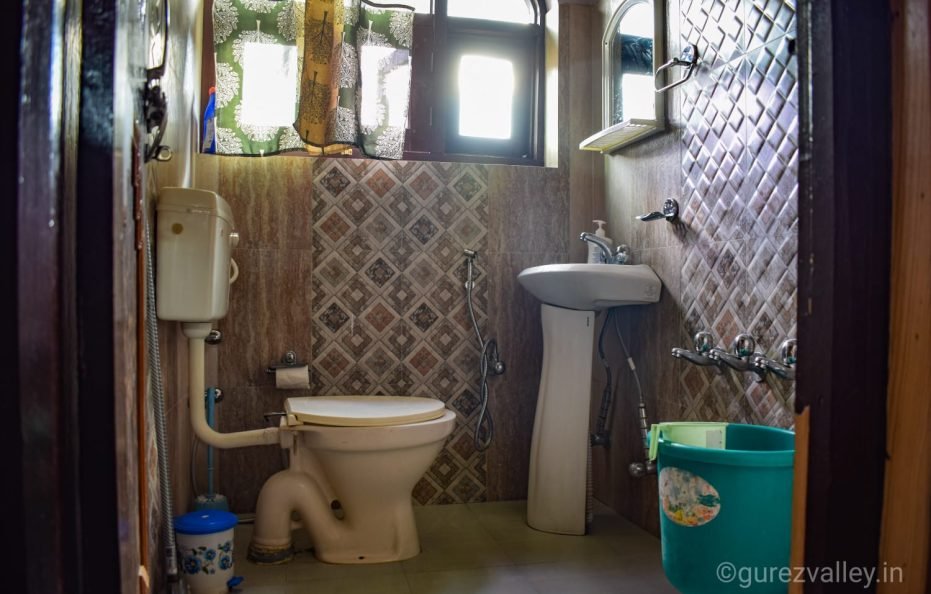 Hotel Kaka Palace Gurez