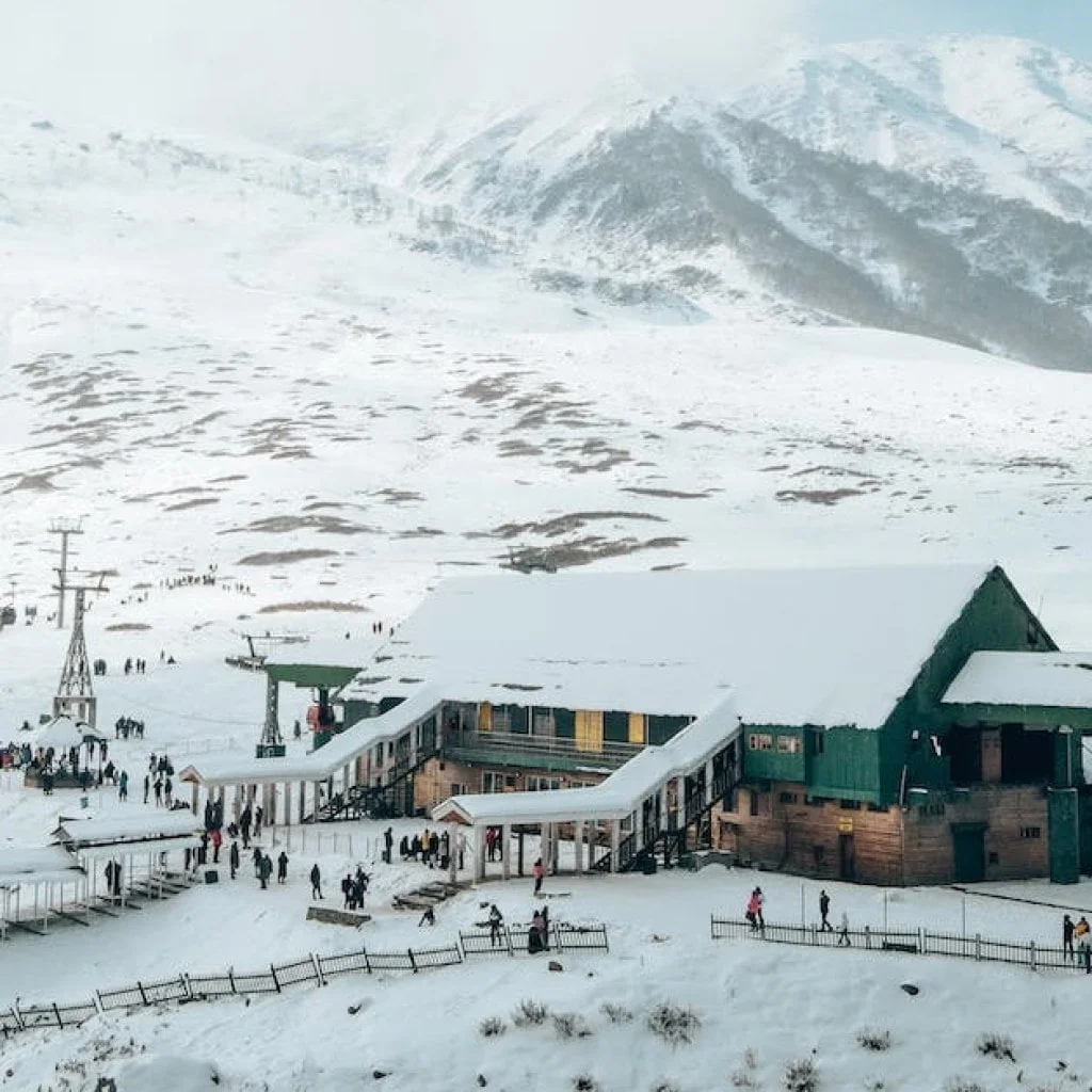 Cheap hotels in srinagar