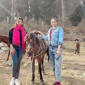 pony ride in kashmir