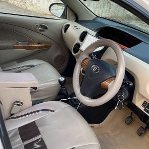 Kashmir Taxi service