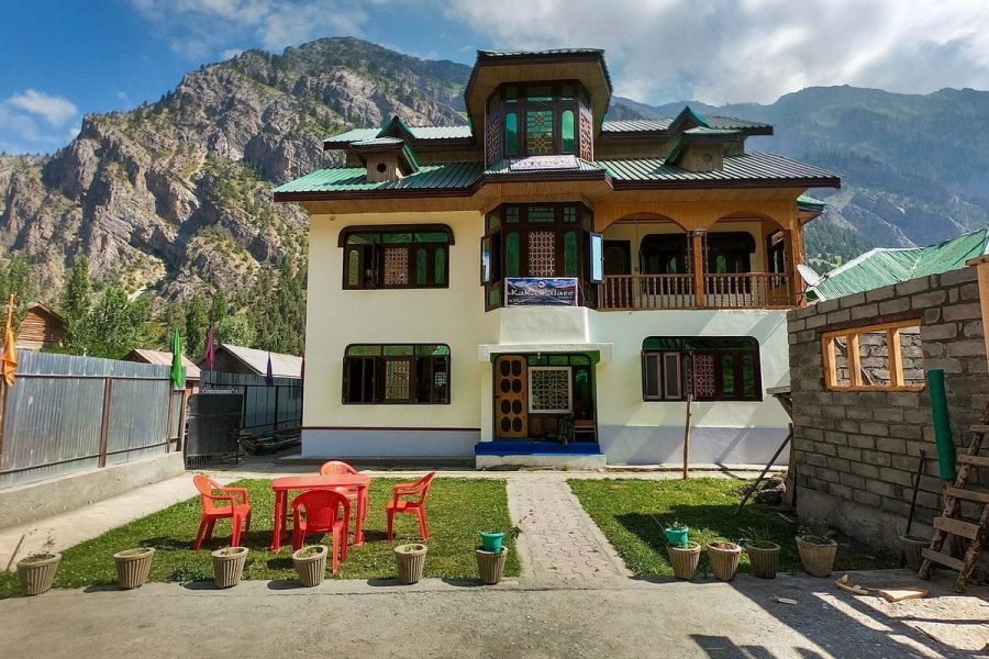 Hotel Kaka Palace Gurez