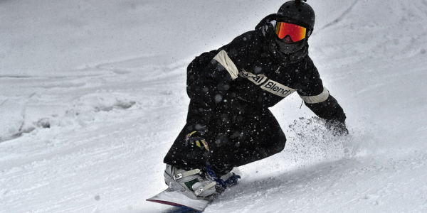 Snowboarding in Gulmarg