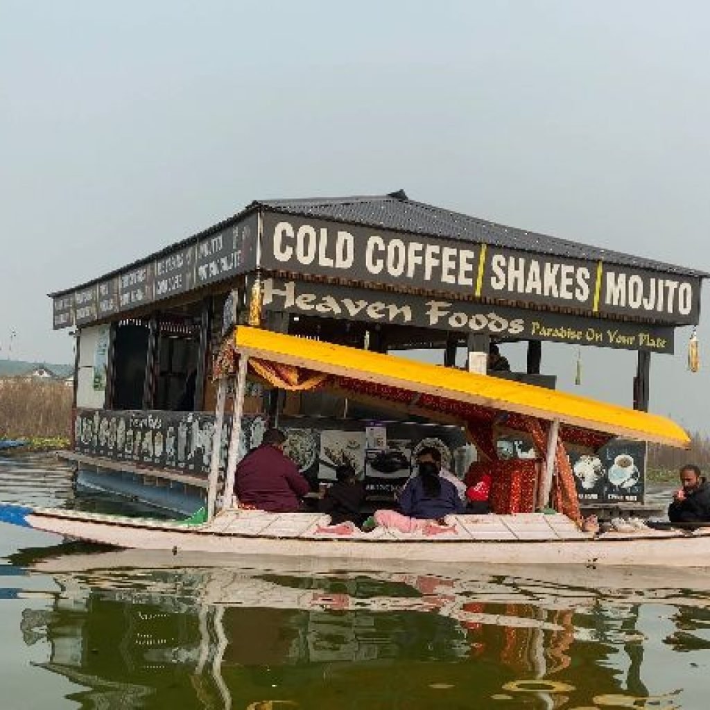 coffee in dal lake