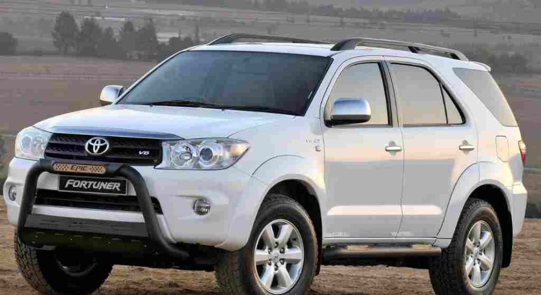 fortuner rental tripmore