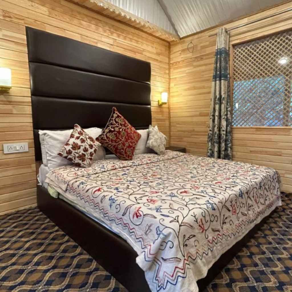 Cheap Rooms in Srinagar