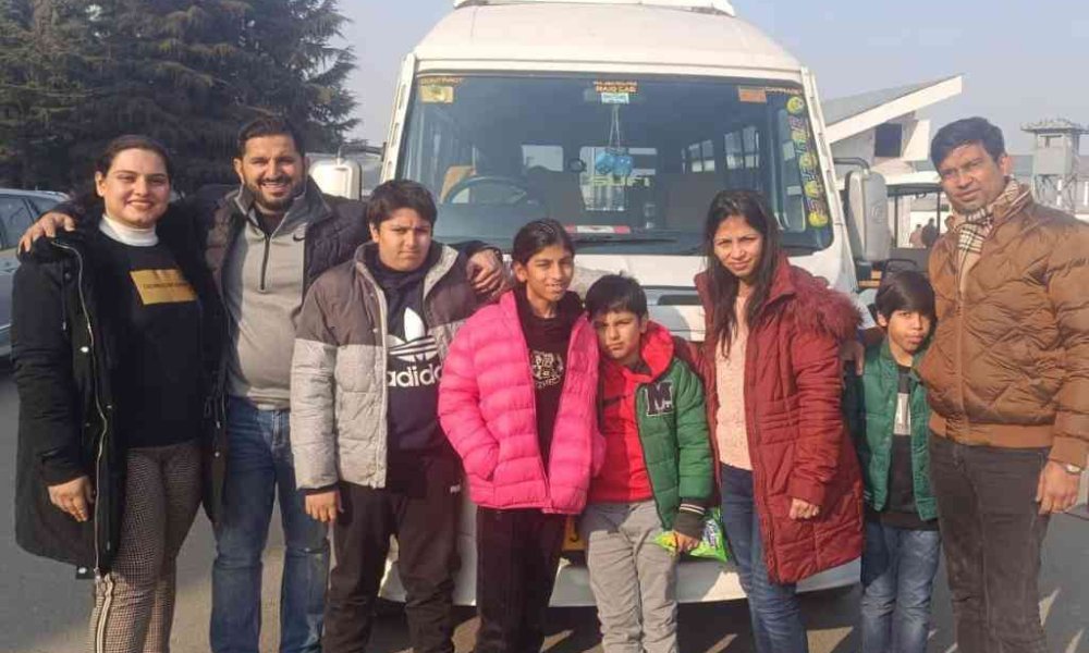 Srinagar to Ladakh Taxi Service Srinagar to Ladakh Taxi Service