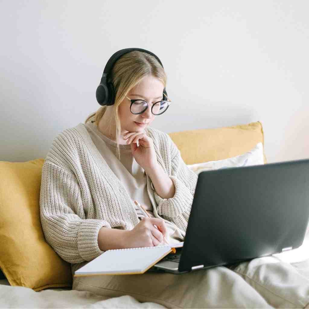 Wrting Travel Blogs for Tripmore