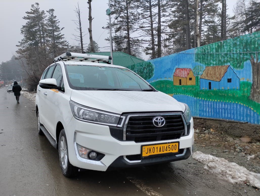 Crysta Innova in kashmir cab Crysta Innova in kashmir cab