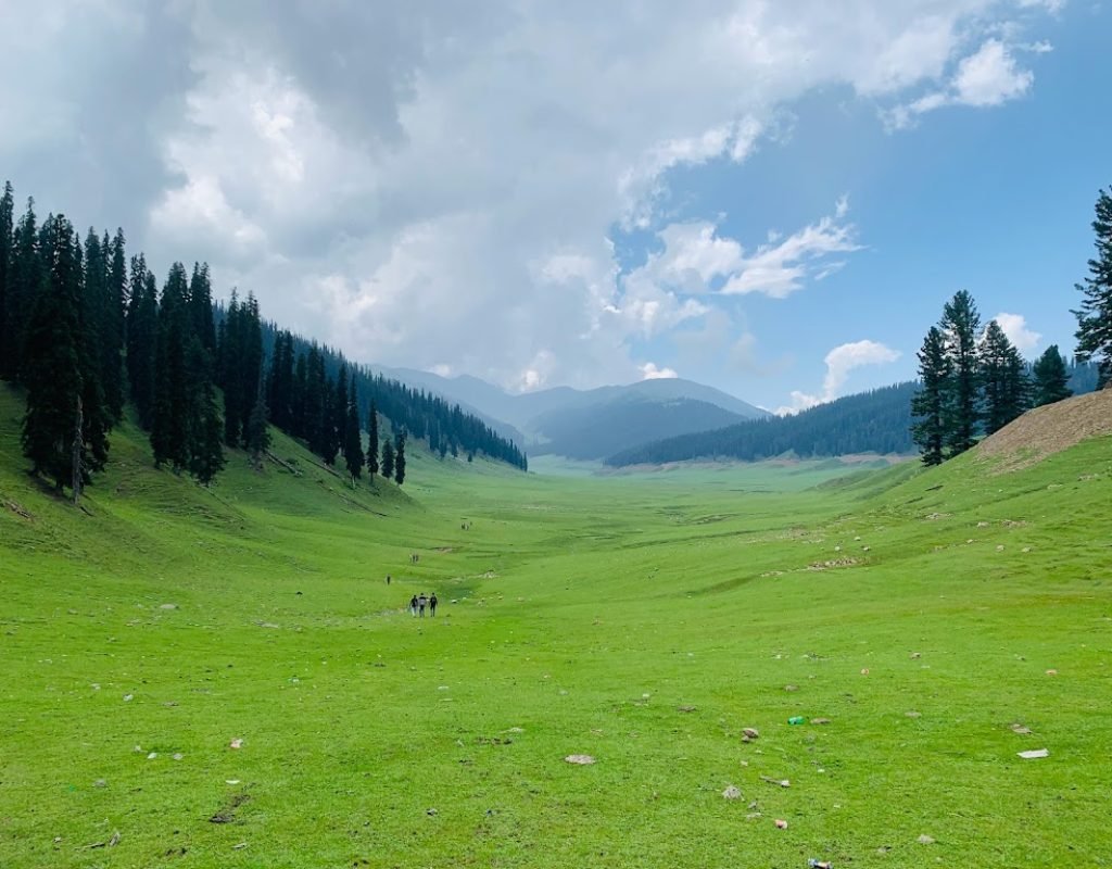 Bangus Valley tour Guide Bangus Valley tour Guide