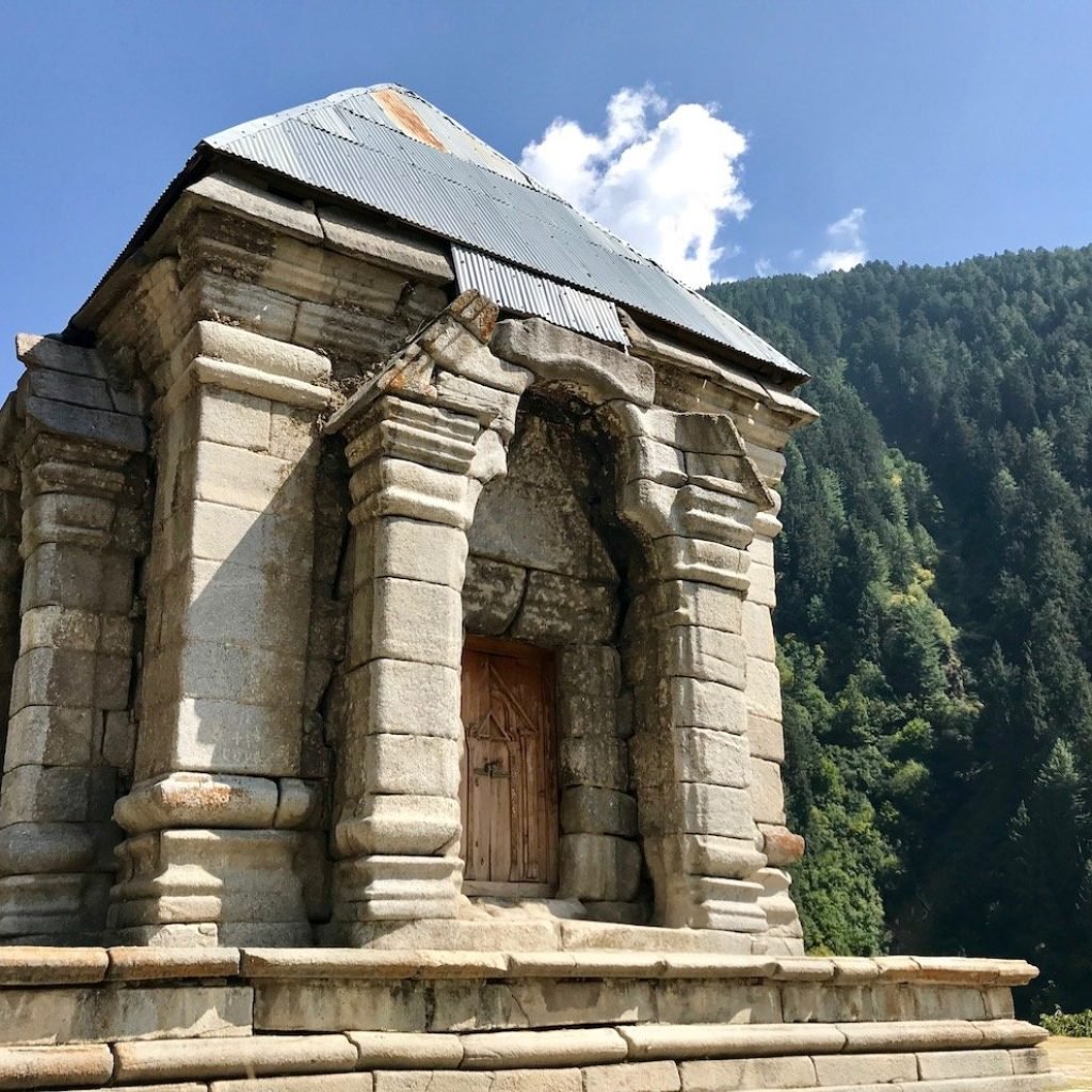 Naranag-temple-ruins