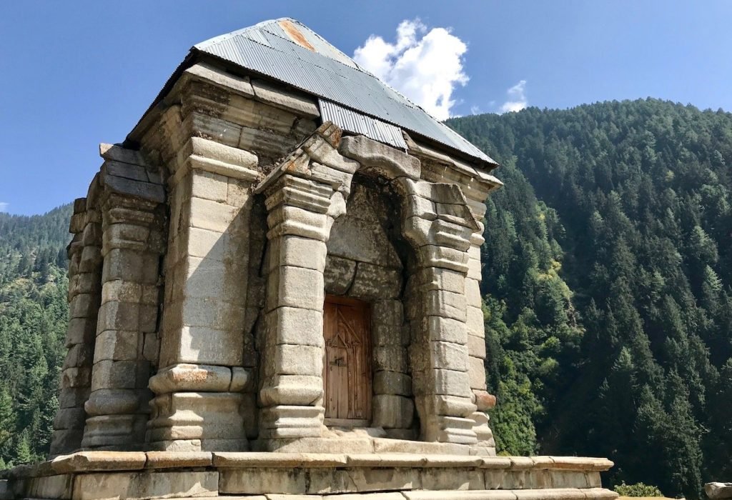 Naranag-temple-ruins