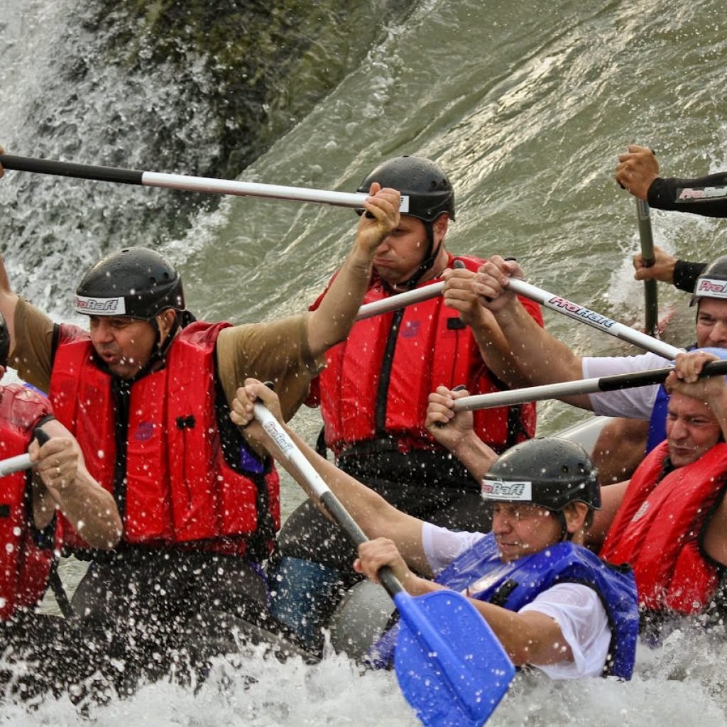 River Rafting in Kashmir pic2