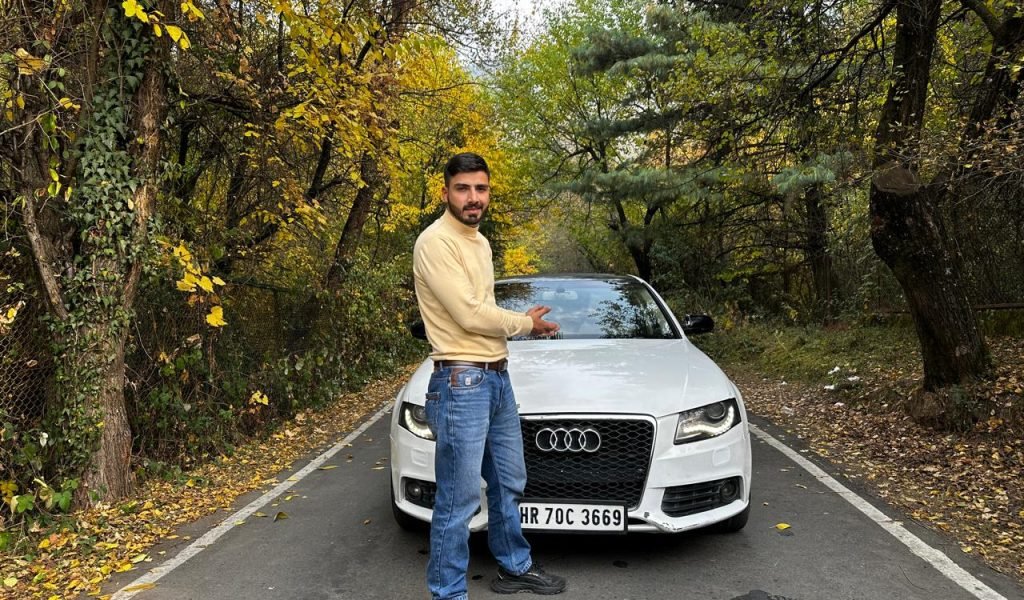 Self Drive Luxury Car on Rent in Srinagar Kashmir (15)