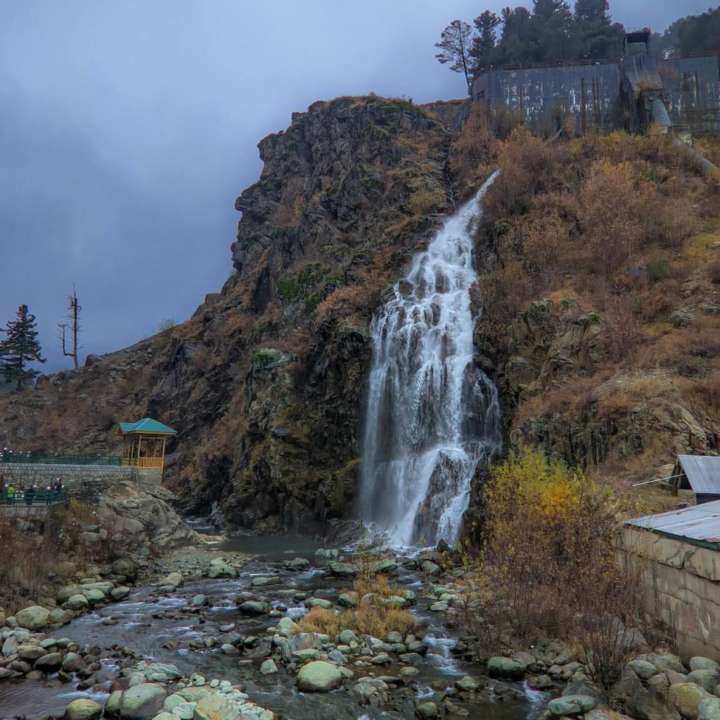 Drang waterfall Gulmarg