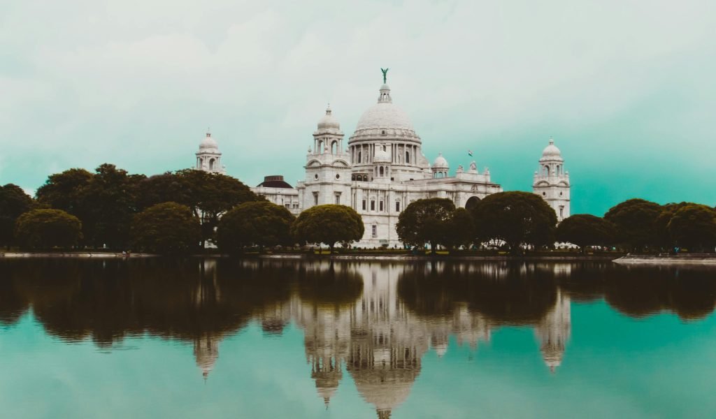 Kashmir Tour From Kolkalta