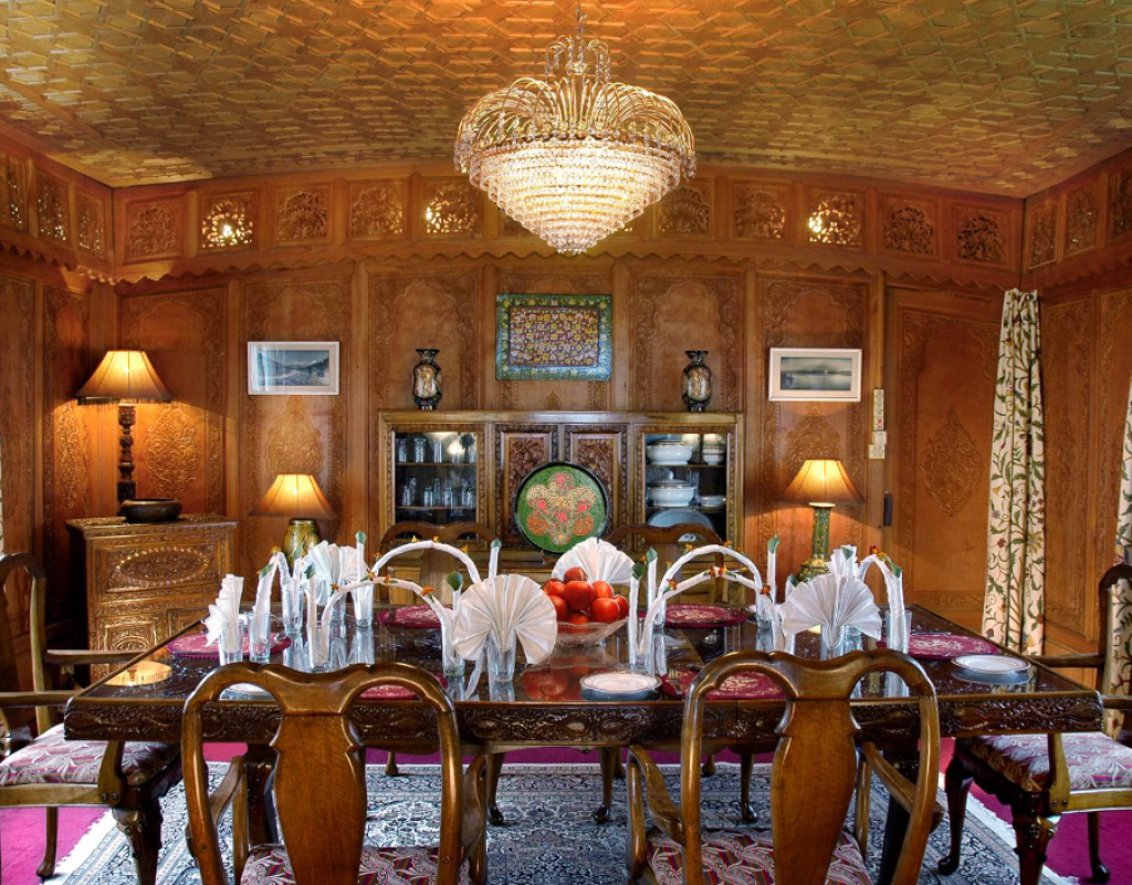 Gurkha Houseboat Dining Gurkha Houseboat Dining