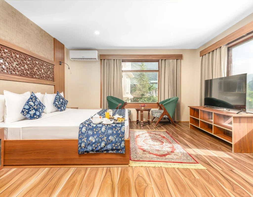 Hotel Molly's Resort Room