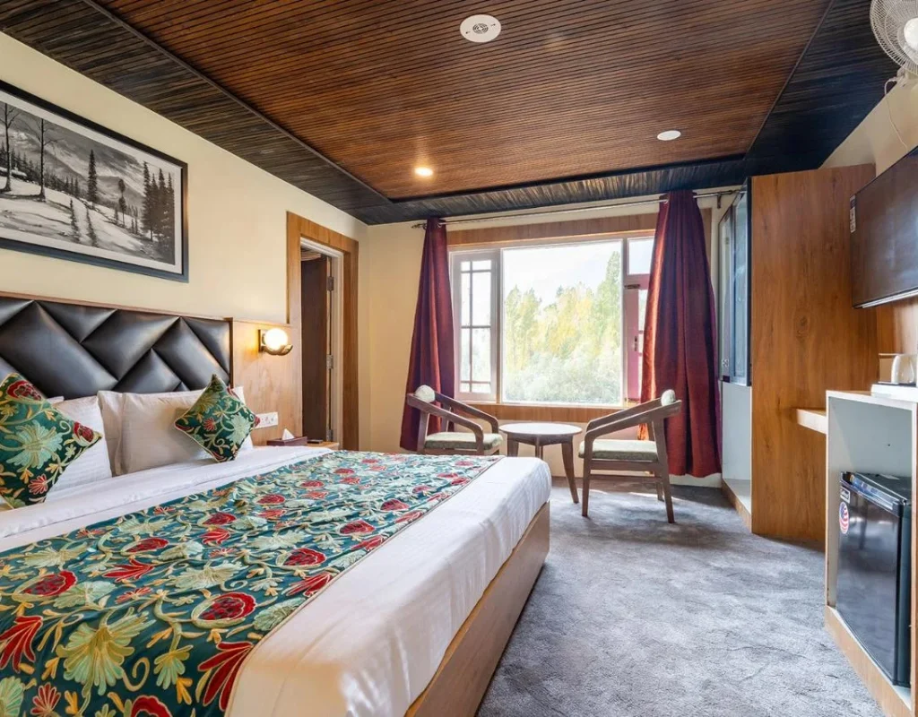 Hotel Village Corner Room