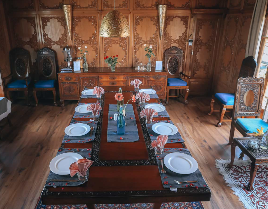 Naaz of Kashmir Dining Naaz of Kashmir Dining