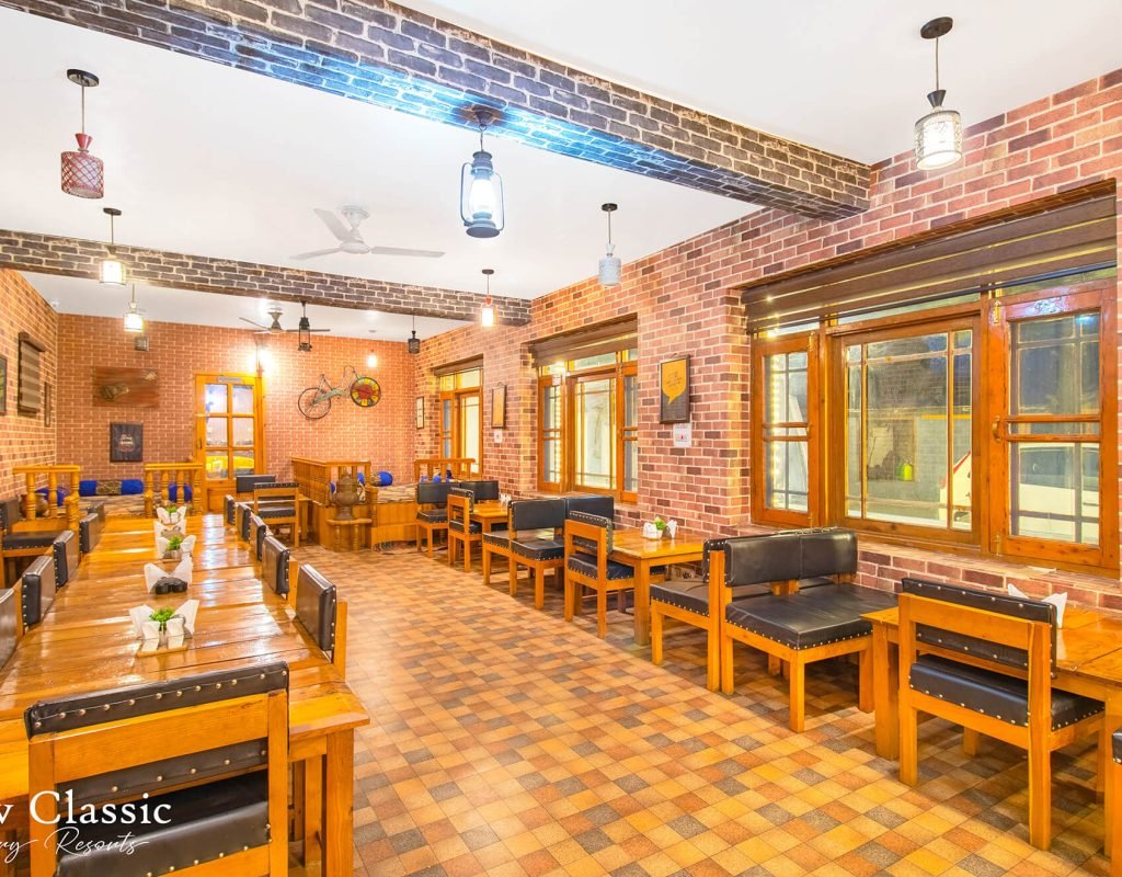 New Classic Luxury Resort Dining