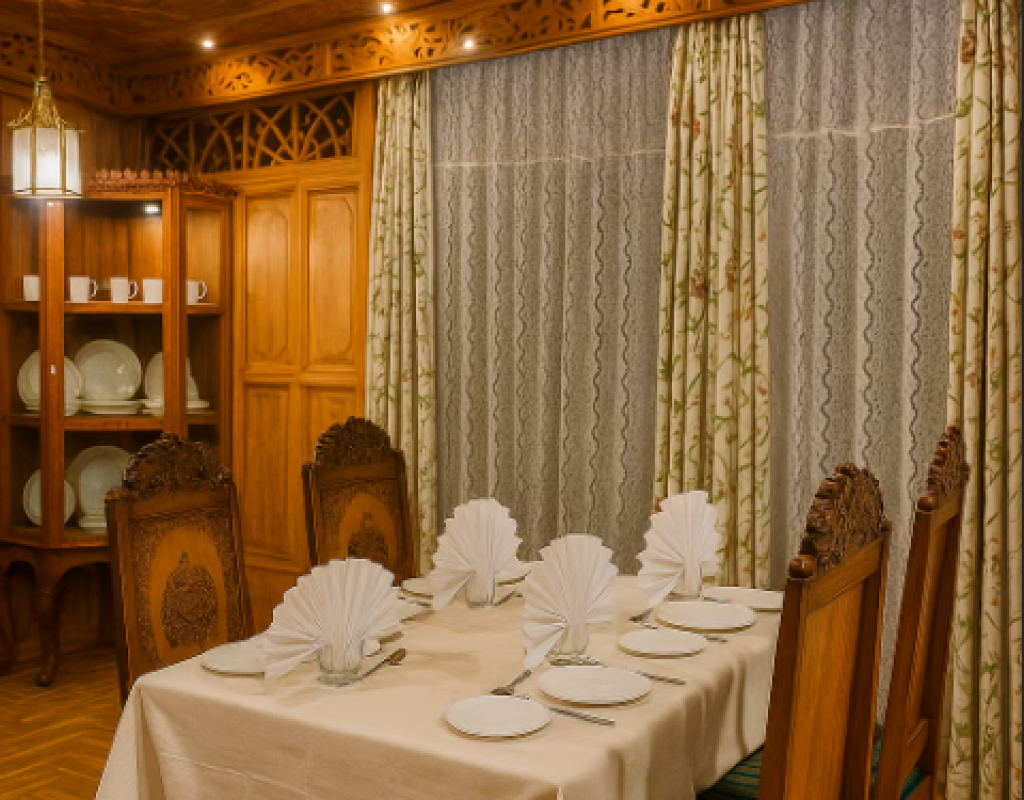 Royal Heritage Dining