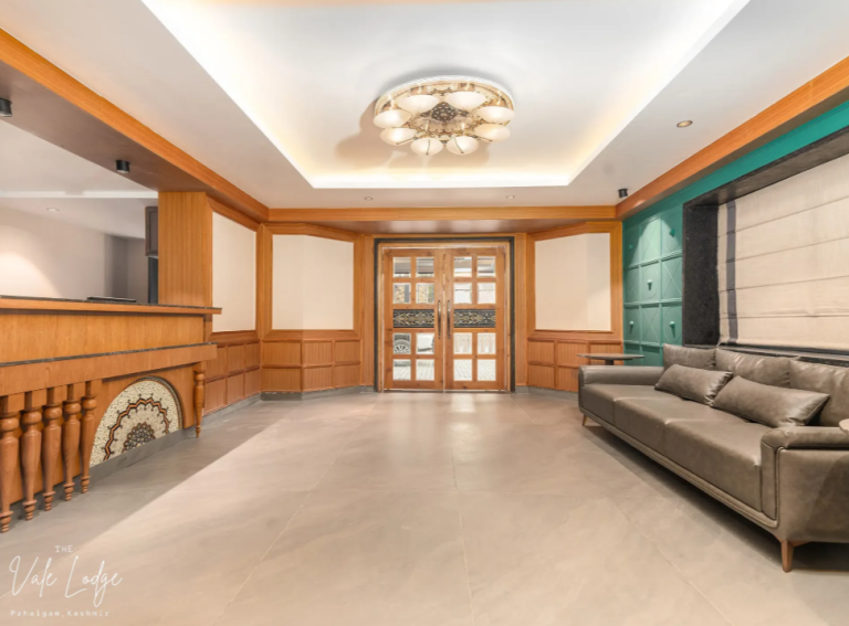 The Vale Lodge Reception