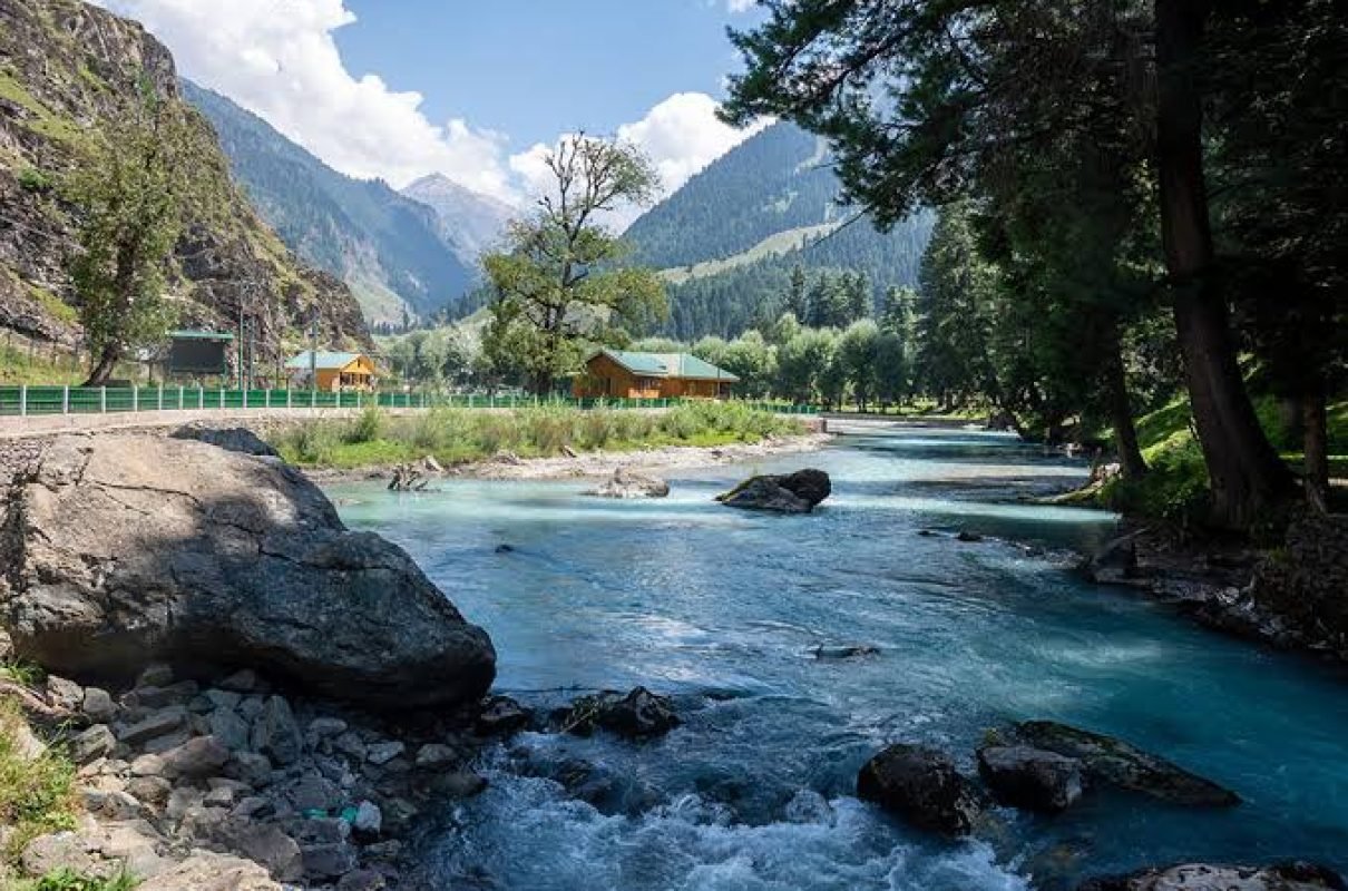 betaab-valley1