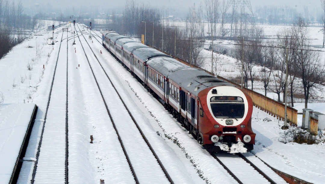 how-to-reach-kahsmir-by-train