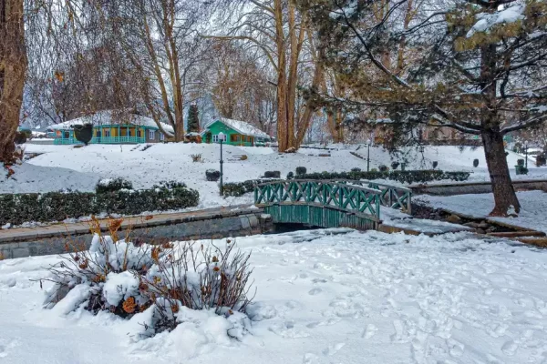 kokernag-in-winter kokernag-in-winter