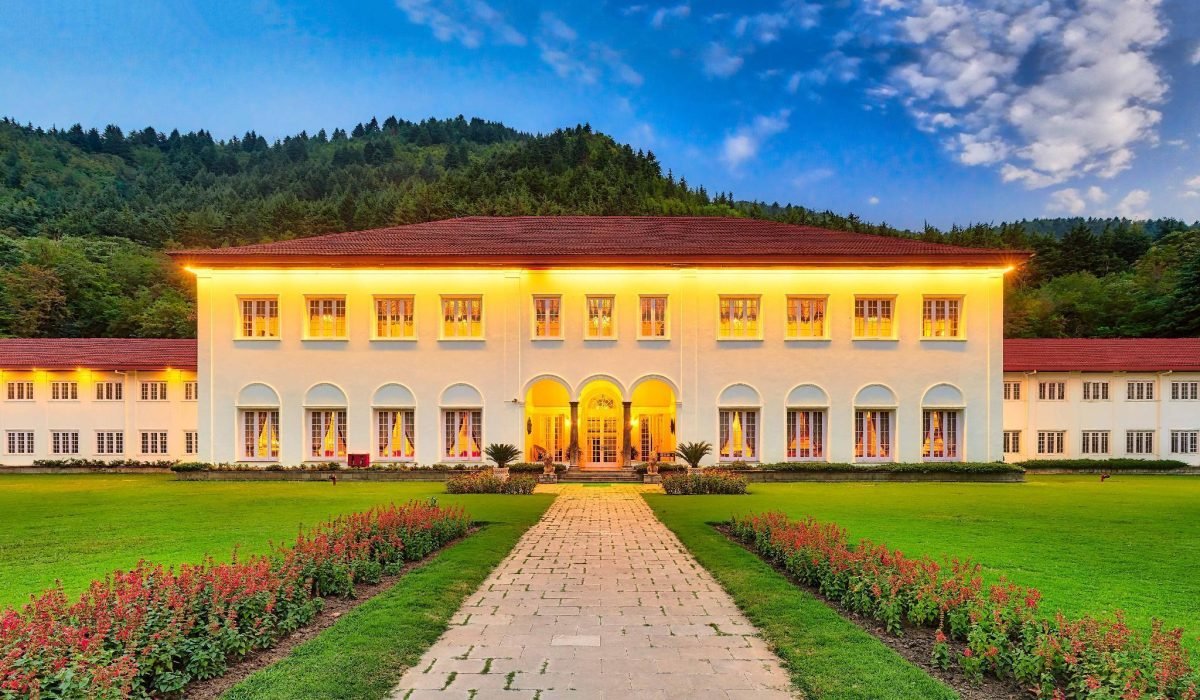 the-grand-lalit